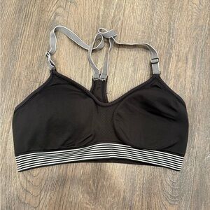 Women’s VSX by Victoria’s Secret Black Sports Bra Size Medium